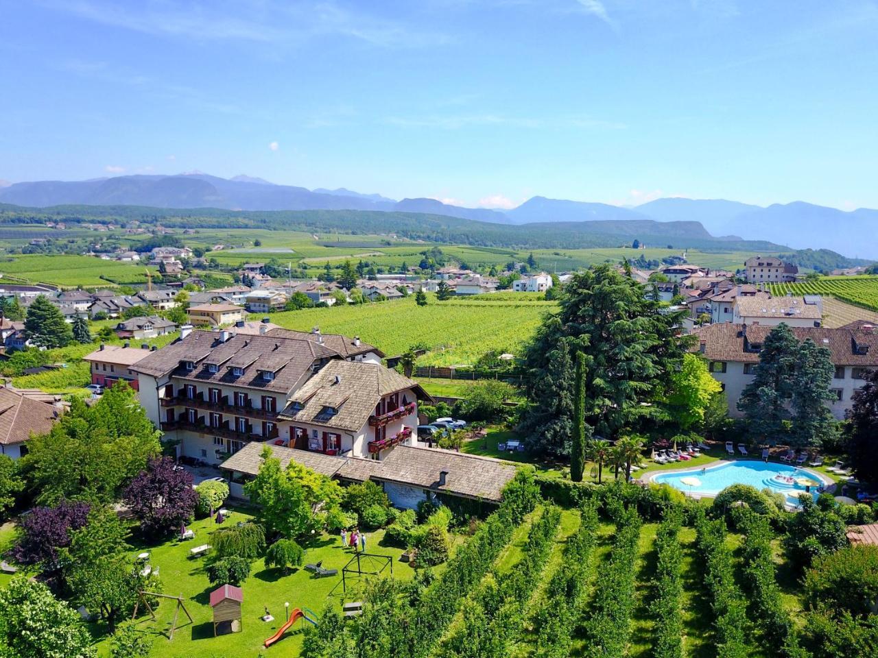 Angerburg Blumenhotel Аппиано-Сулла-Страда-дель-Вино Экстерьер фото